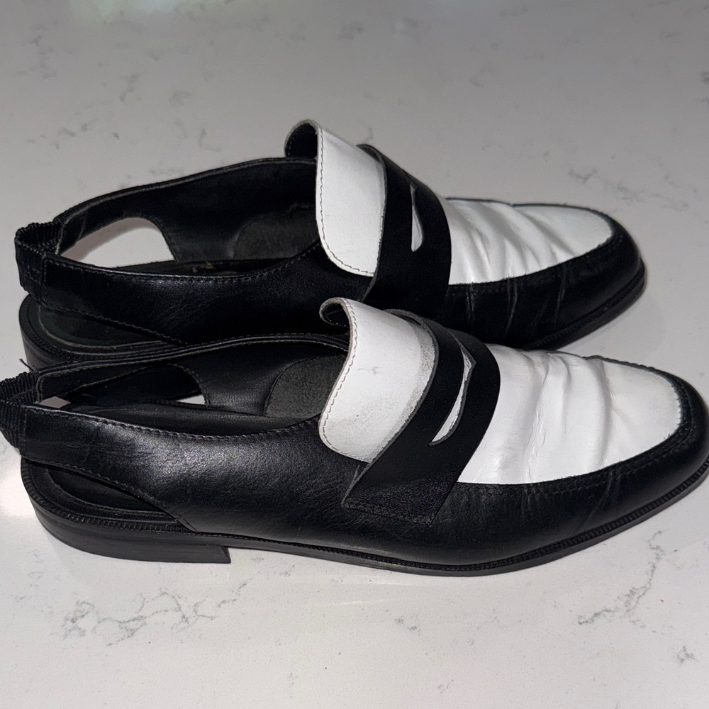 Scruples vintage Black and White Two-Tone Slingback Loafers